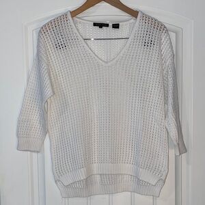 JEANNE PIERRE White V-Neck Open Knit Sweater size Large
